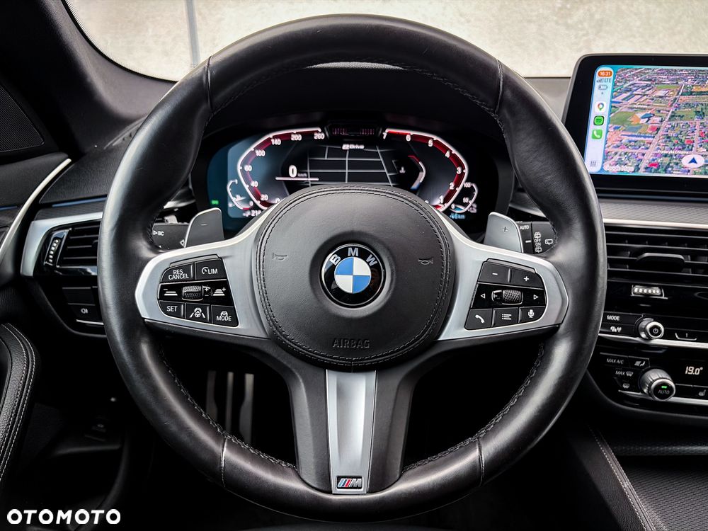 BMW Seria 5 530e M Sport sport - 23