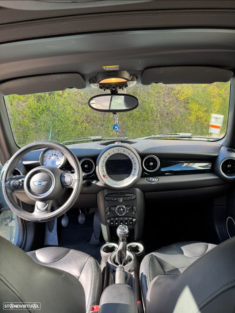 MINI Cabrio Cooper D - 7