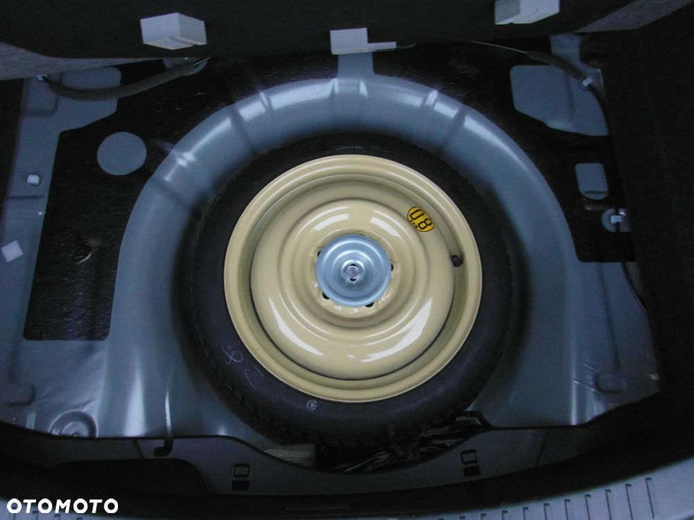 Mazda 3 1.6 MZR Active Plus - 8