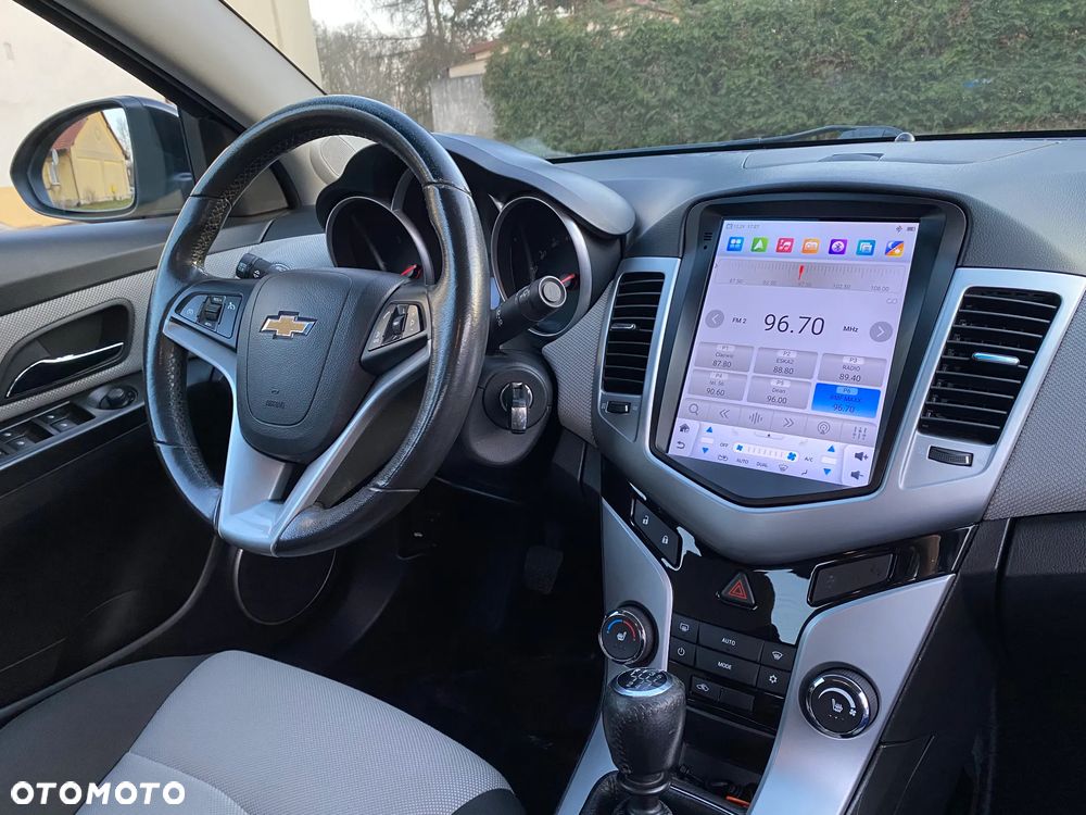 Chevrolet Cruze 2.0 VDCi LS - 17