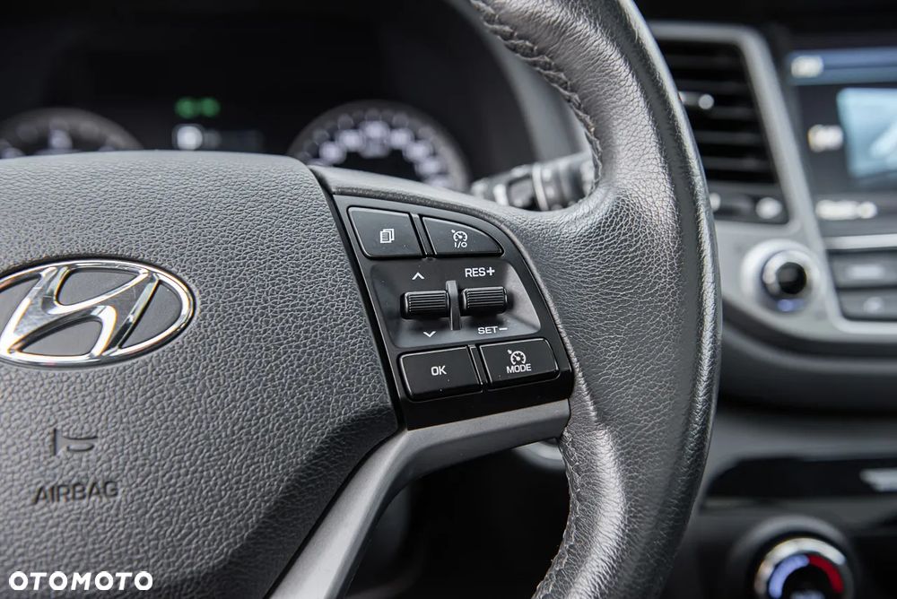 Hyundai Tucson 2.0 CRDI Premium 4WD - 27