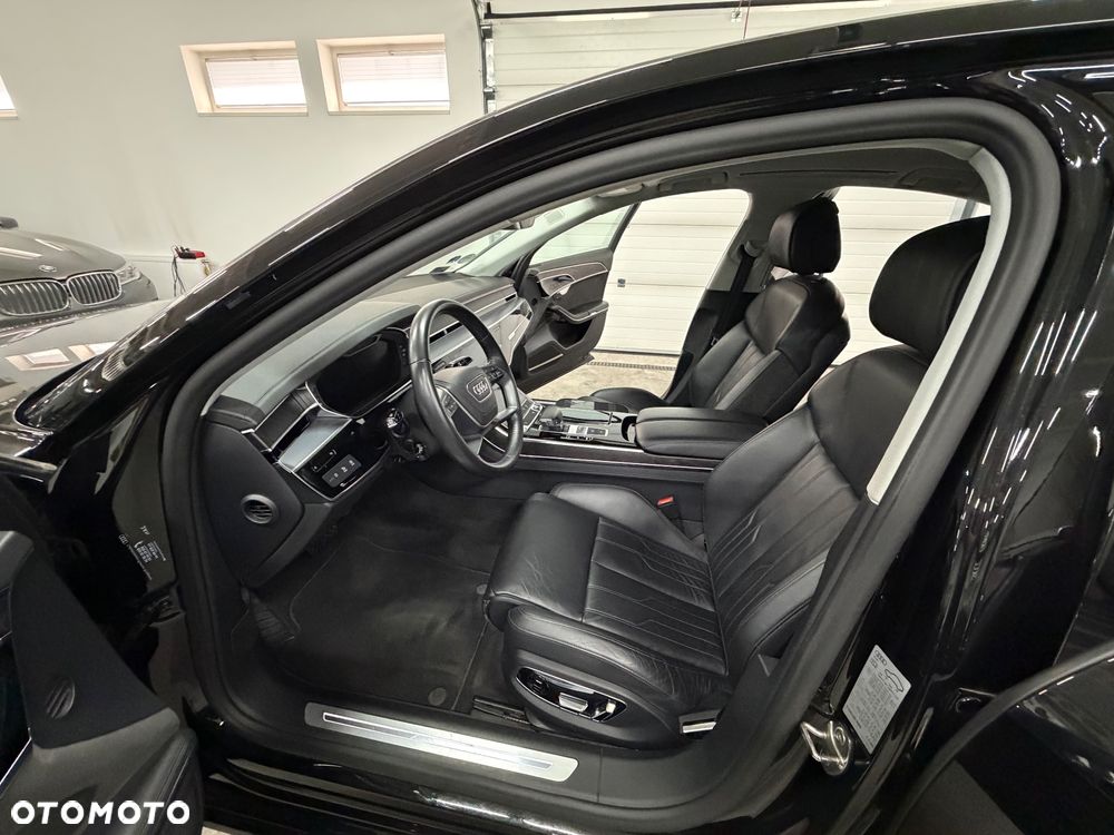 Audi A8 - 17