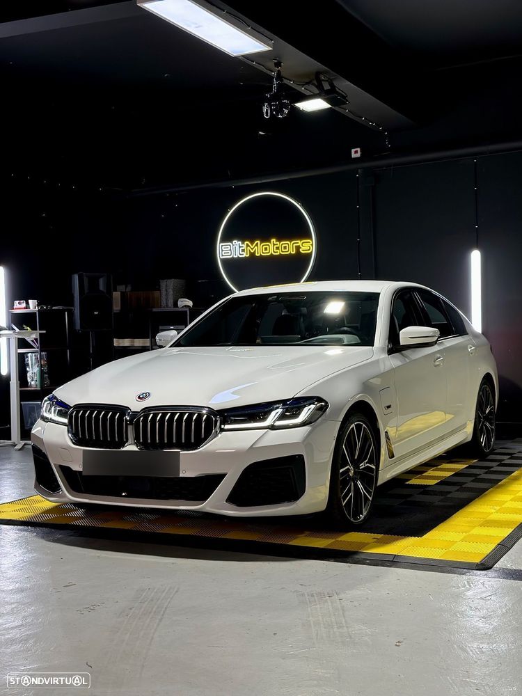 BMW 530 e Pack M - 1