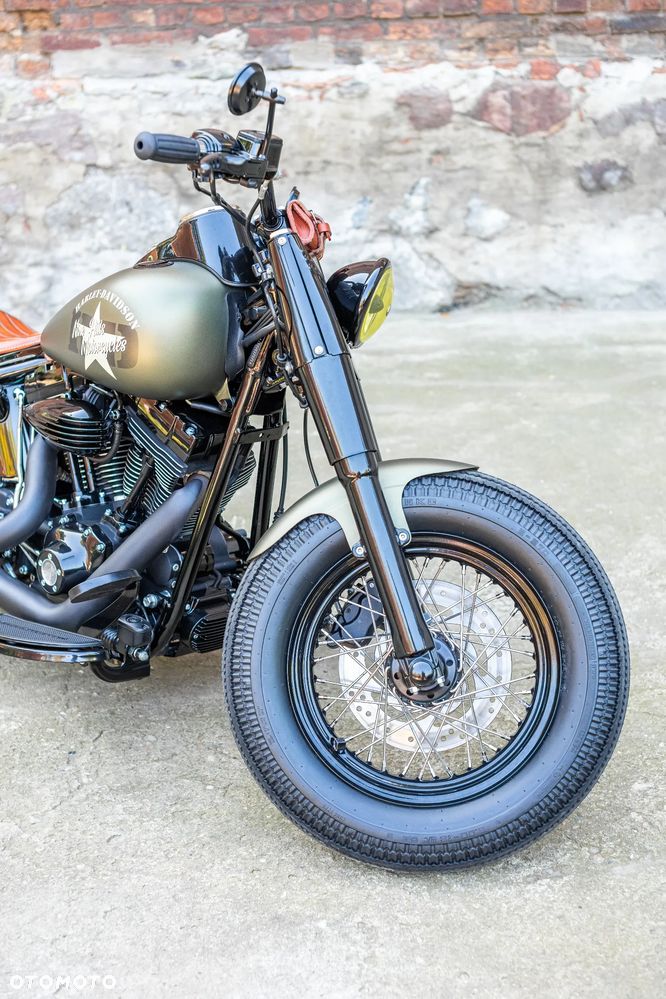 Harley-Davidson Softail Heritage Classic - 21