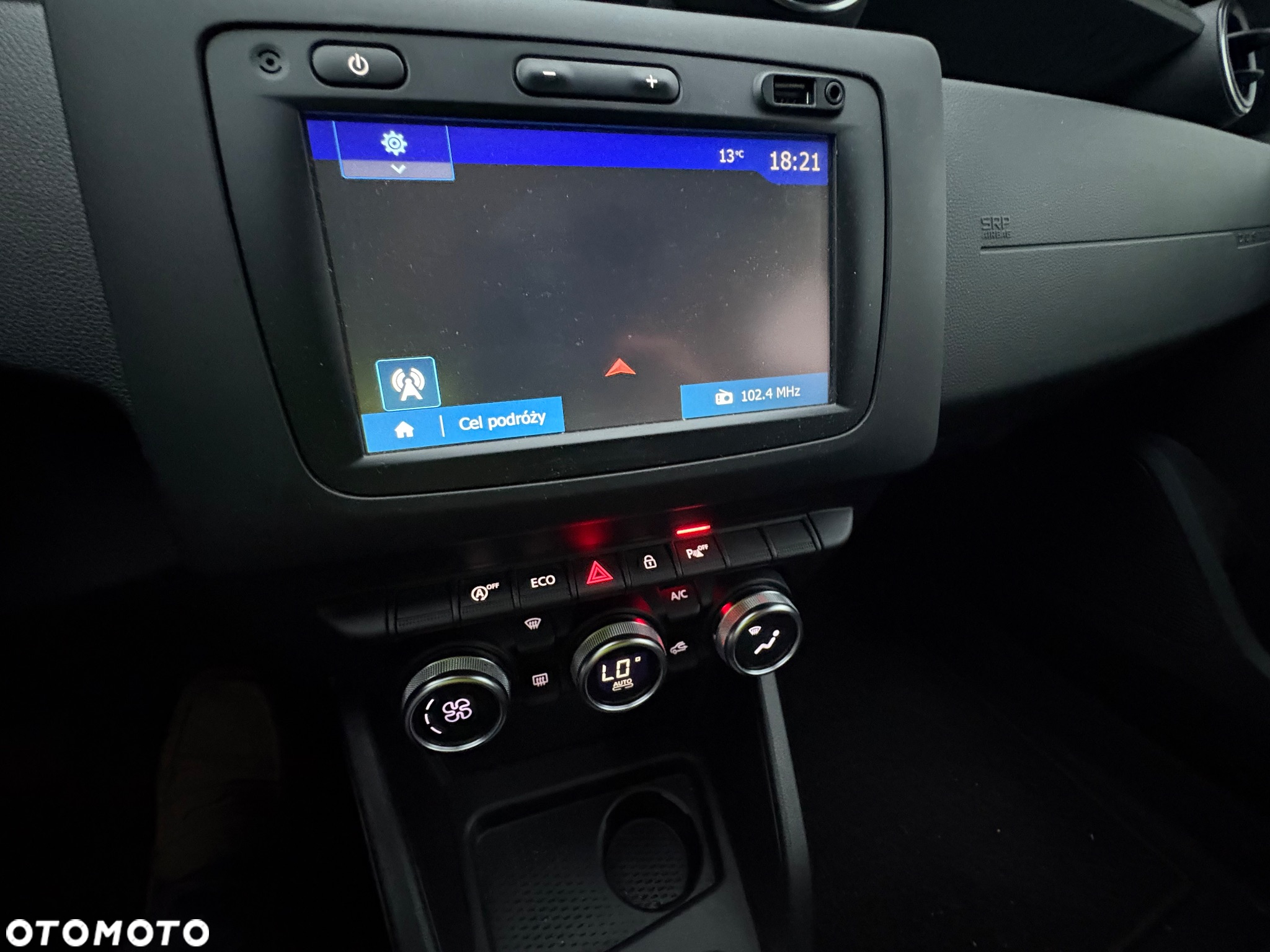 Dacia Duster 1.6 SCe Comfort - 32