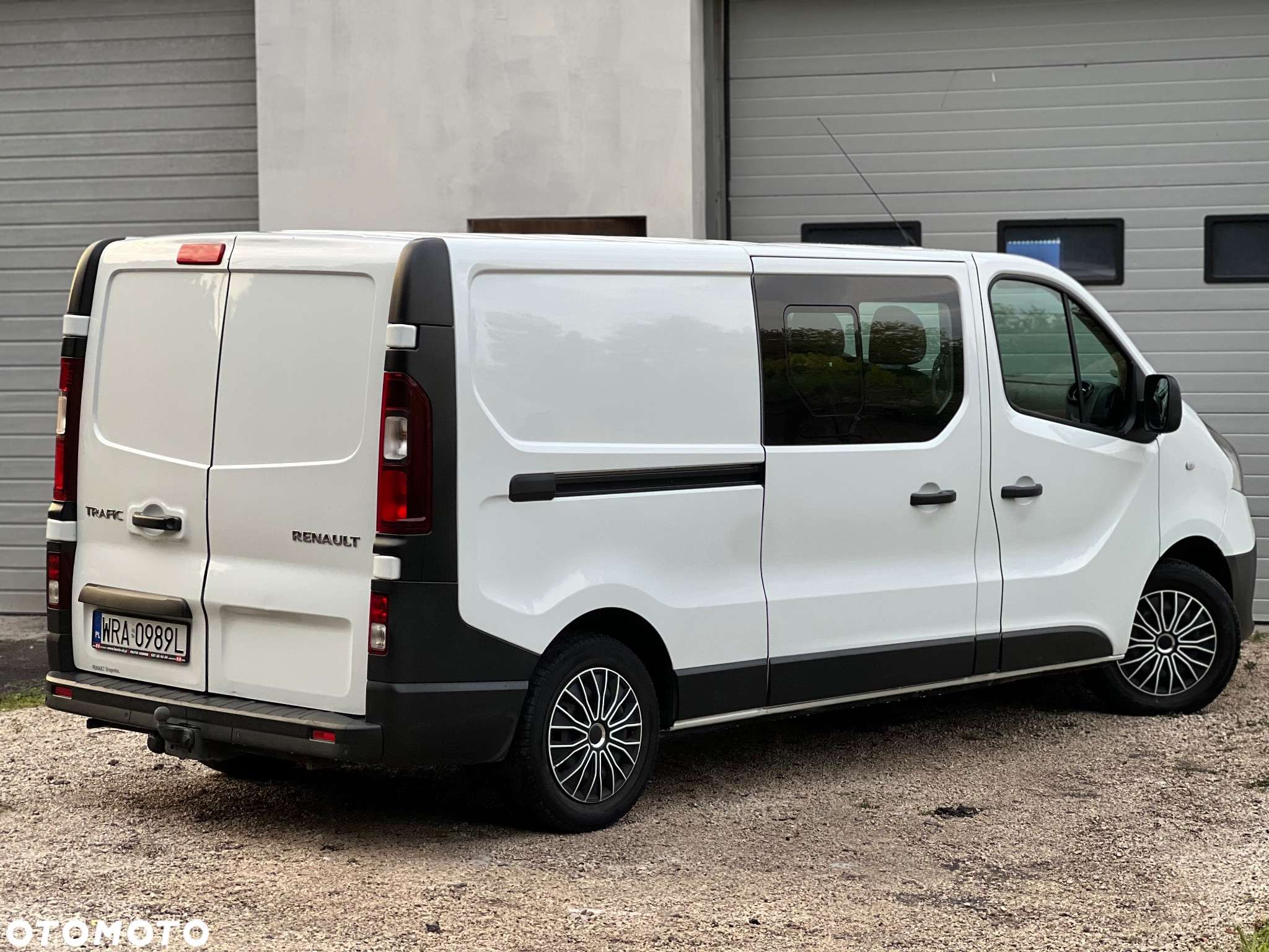 Renault Trafic 1.6 dCi 115 Grand Combi L2H1 Expression - 20