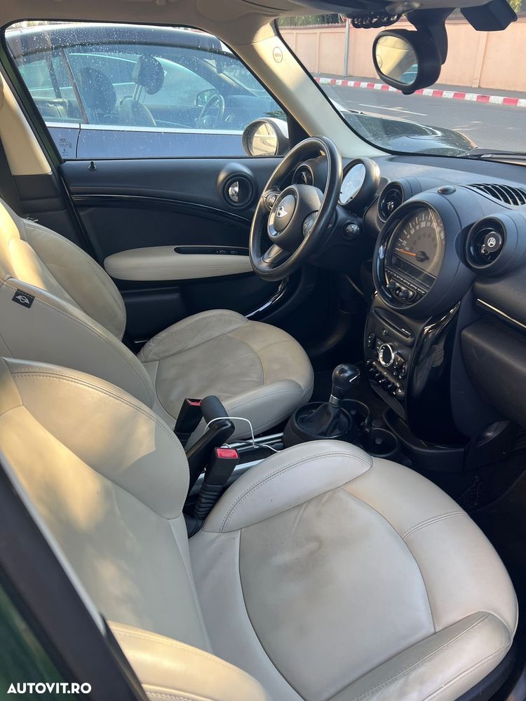 Mini Countryman Cooper D ALL4 AT - 8