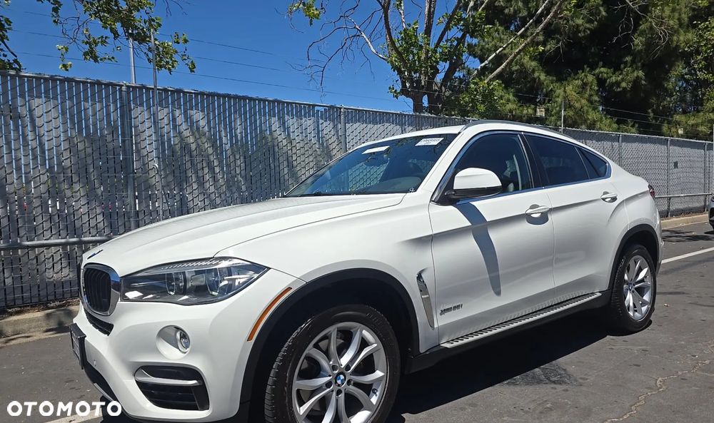 BMW X6 xDrive35i - 2