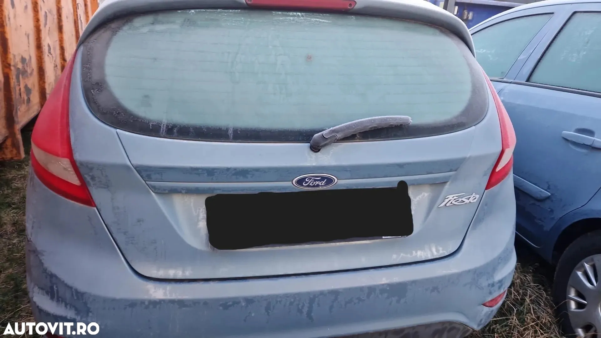 Dezmembrez Ford Fiesta! - 2