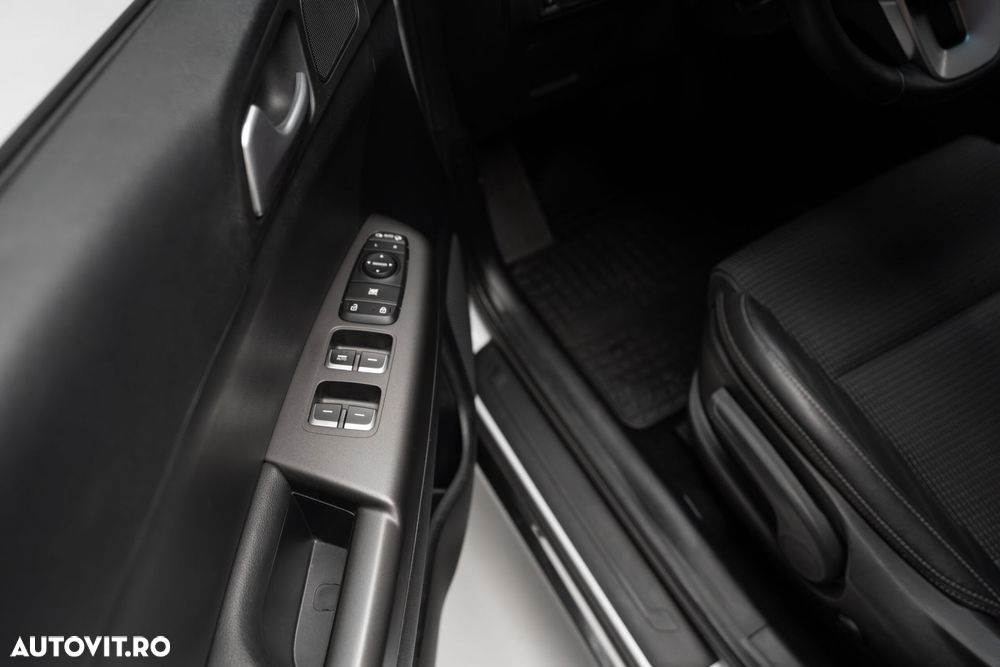 Kia Sportage - 12