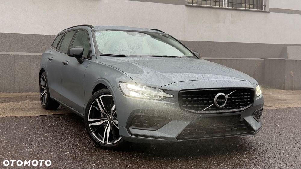 Volvo V60 2022 photo 4