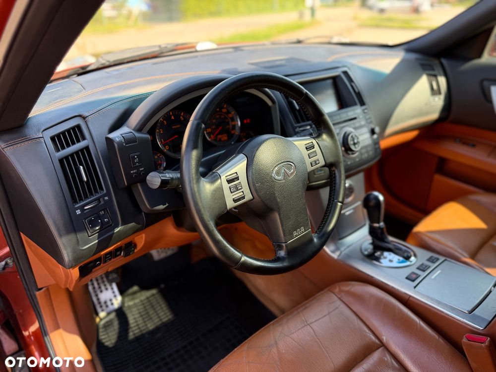 Infiniti FX - 21