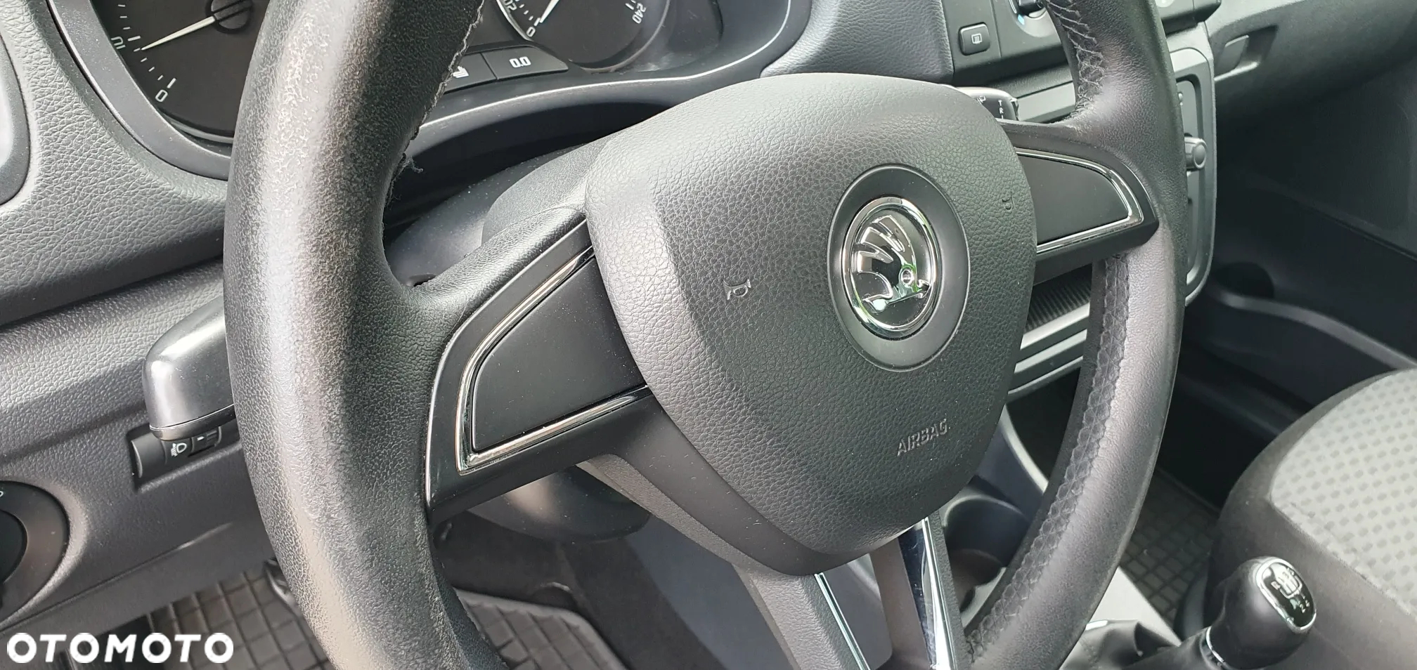 Skoda Fabia 1.2 TSI Ambiente - 26
