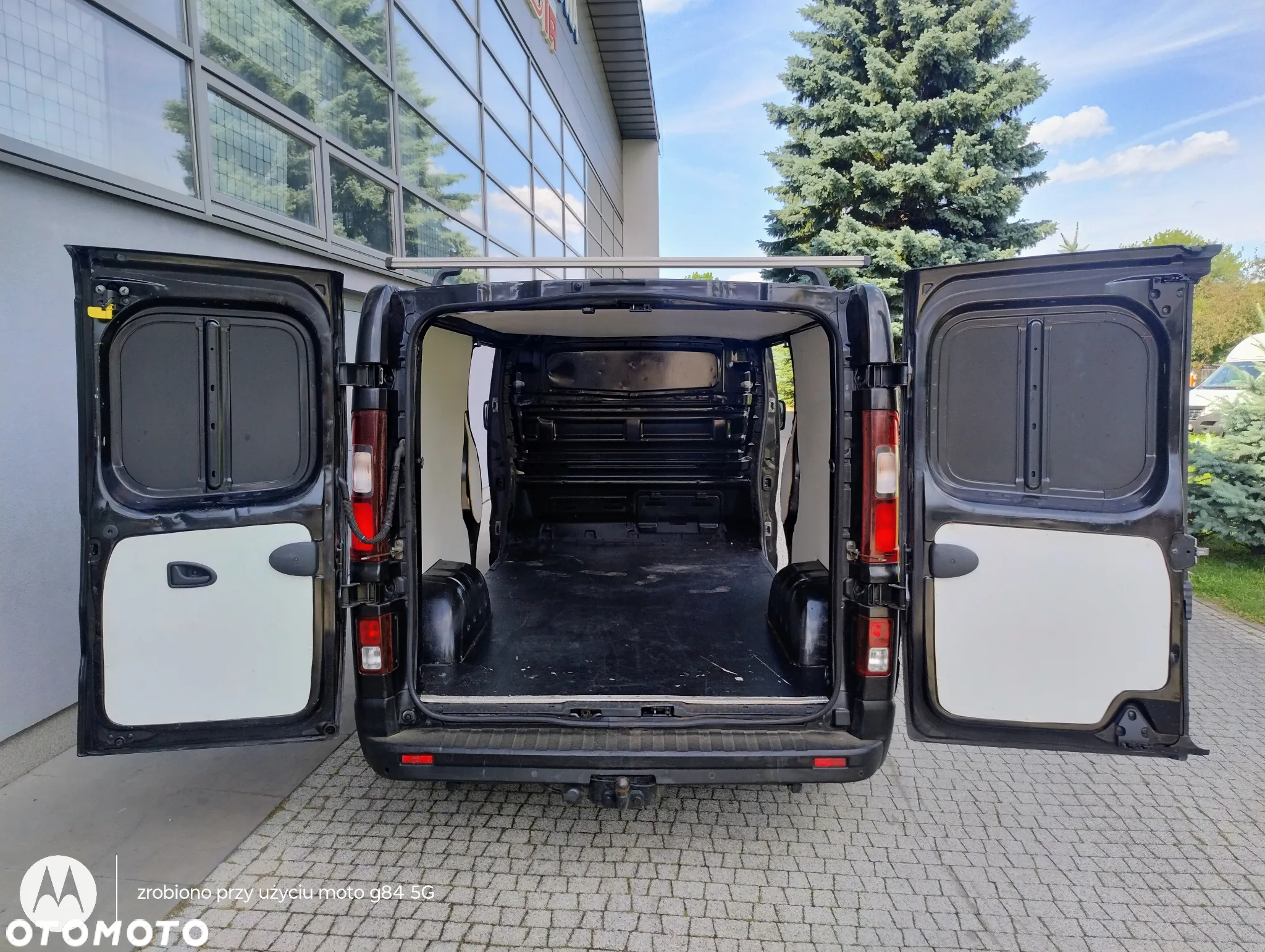 Renault TRAFIC 1.6 DCI (145KM) LONG (L2H1) STAN IDEALNY FULL OPCJA KLIMA NAWIGACJA TEMPOMAT WEBASTO 100% BEZWYPADKOWY NIE MA RDZY ! ! ! - 19