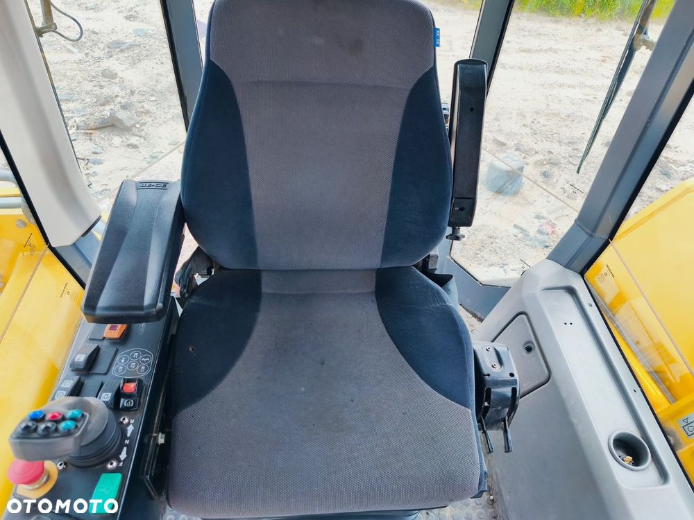 Dynapac Cc 4200 - 27