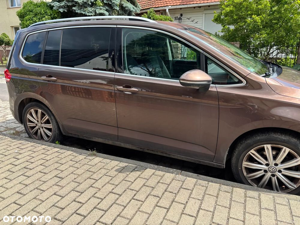 Volkswagen Touran 1.4 TSI BMT Highline DSG - 13