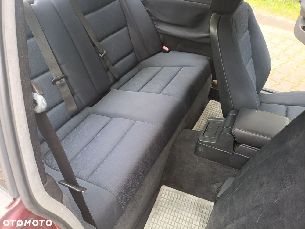 BMW Seria 3 - 13