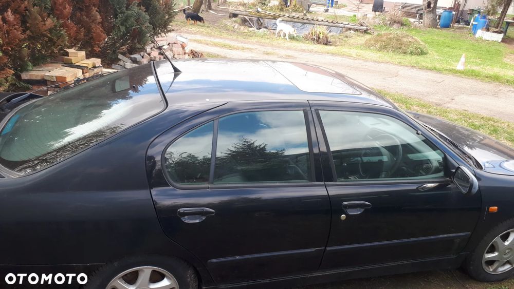 Nissan Primera 2.0 GT - 5