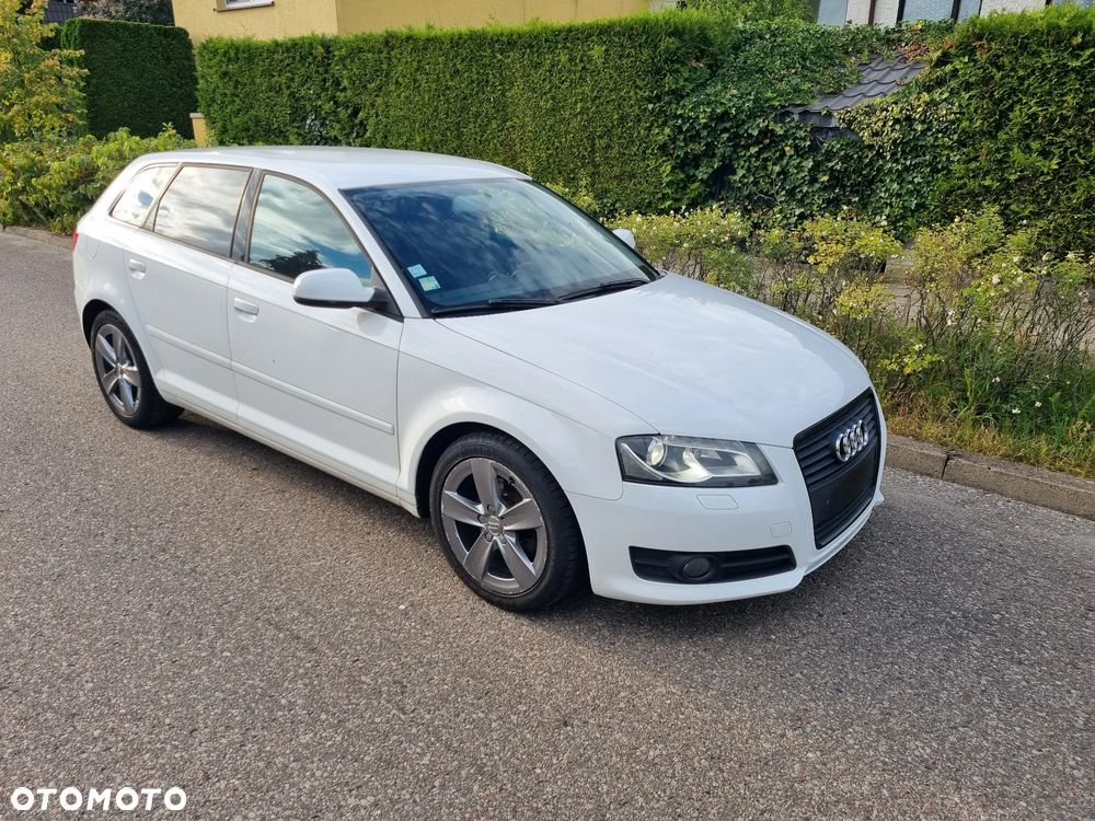 Audi A3 Sportback 1.4 TFSI Ambition - 1
