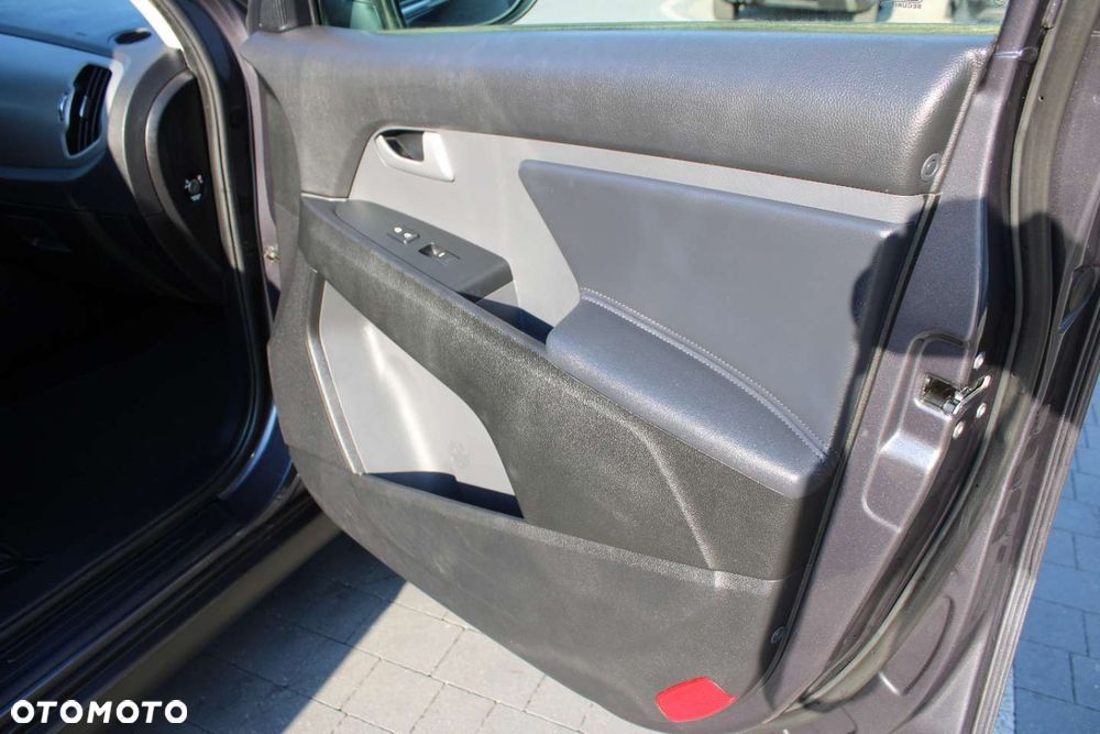 Kia Sportage - 25