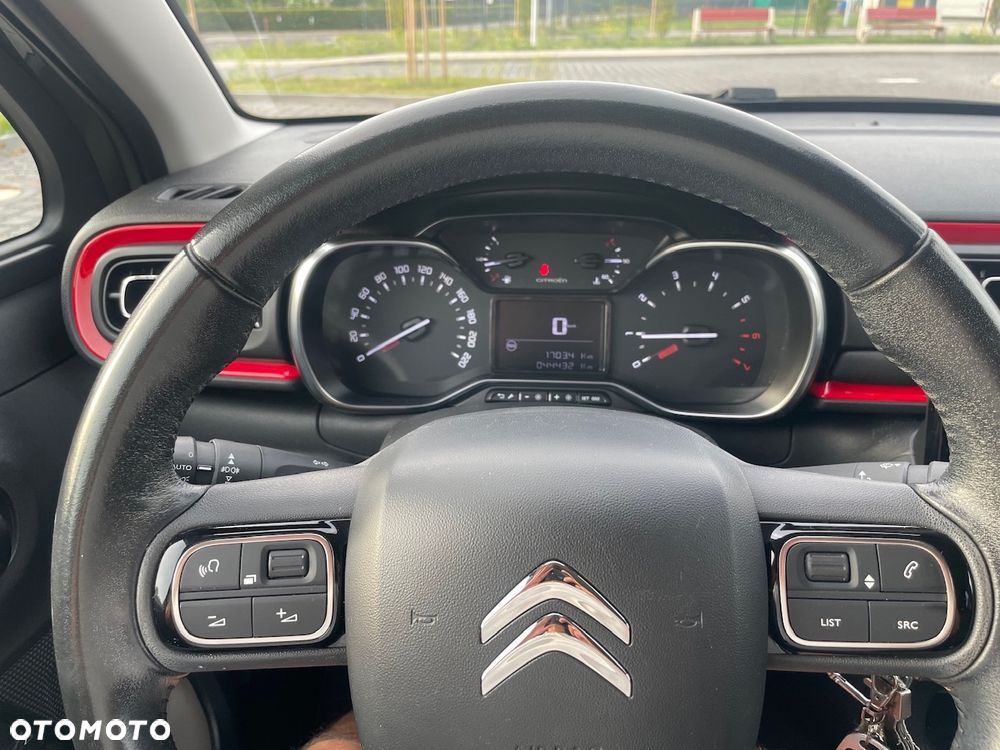 Citroën C3 1.2 PureTech Shine - 3