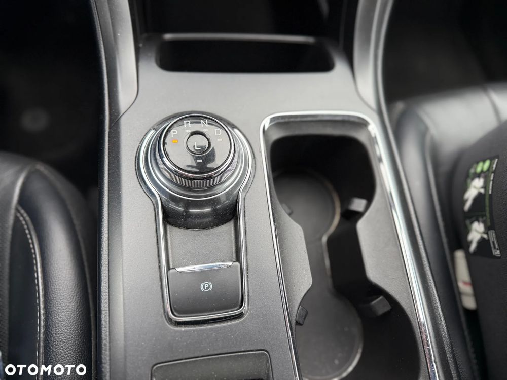 Ford Fusion - 20