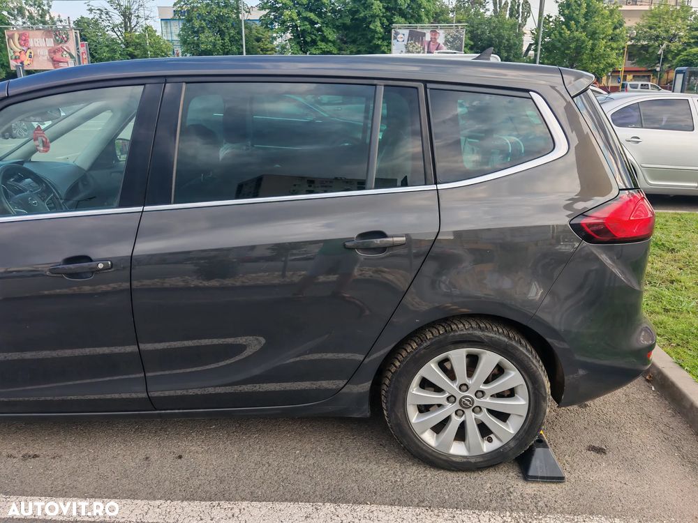 Opel Zafira Tourer 2.0 CDTI Automatik Style - 28