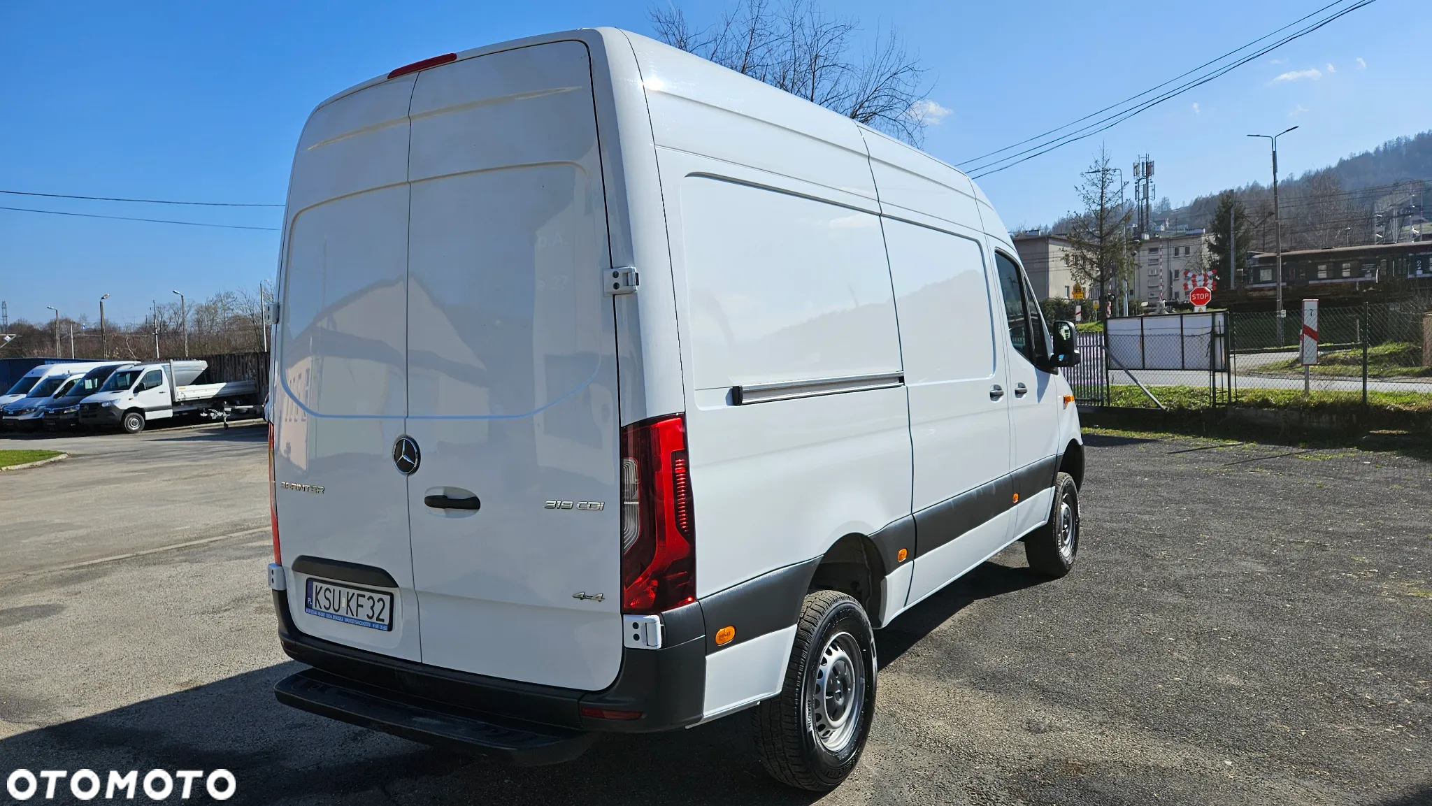 Mercedes-Benz Sprinter 4x4 rok 2020 przebieg 73800km silnik 3.0 moc 190ps klimatronik - 17