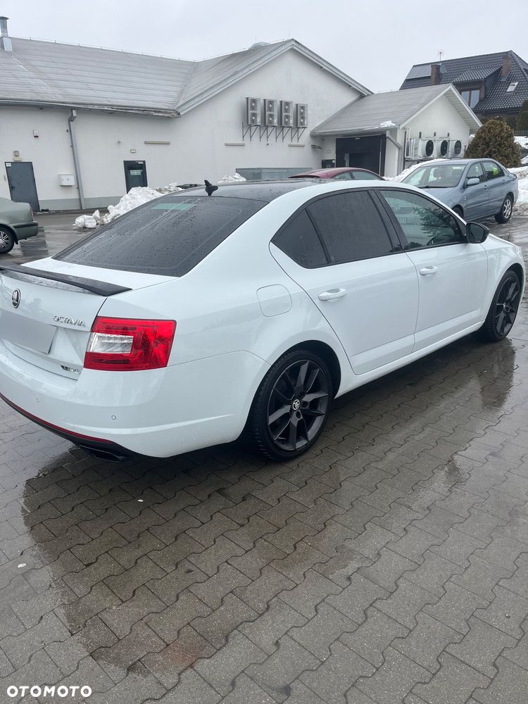 Skoda Octavia 2.0 TSI RS - 5
