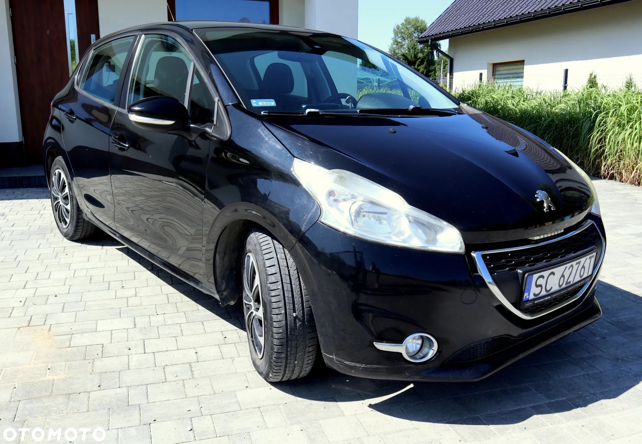 Peugeot 208 1.6 e-HDi Active STT - 1