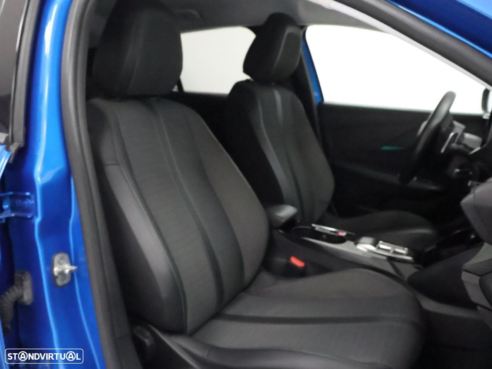 Peugeot 208 1.2 PureTech Allure EAT8 - 26