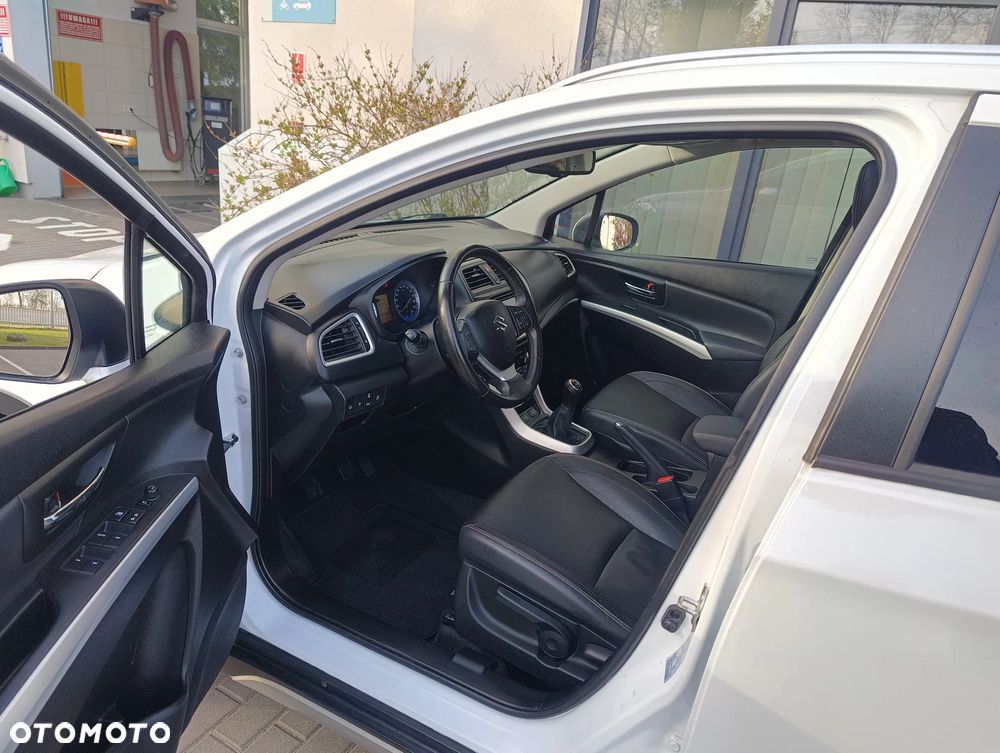 Suzuki SX4 S-Cross 1.6 VVT 4x2 limited+ - 8