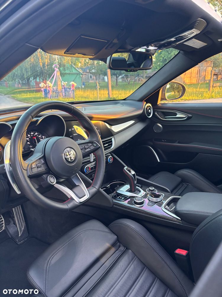 Alfa Romeo Giulia 2.0 Turbo Estrema Q4 - 12