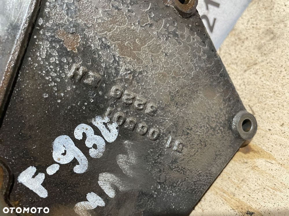 MAN Fendt 930 - obudowa pompy wody F926202610030 51.06501-0269 - 1