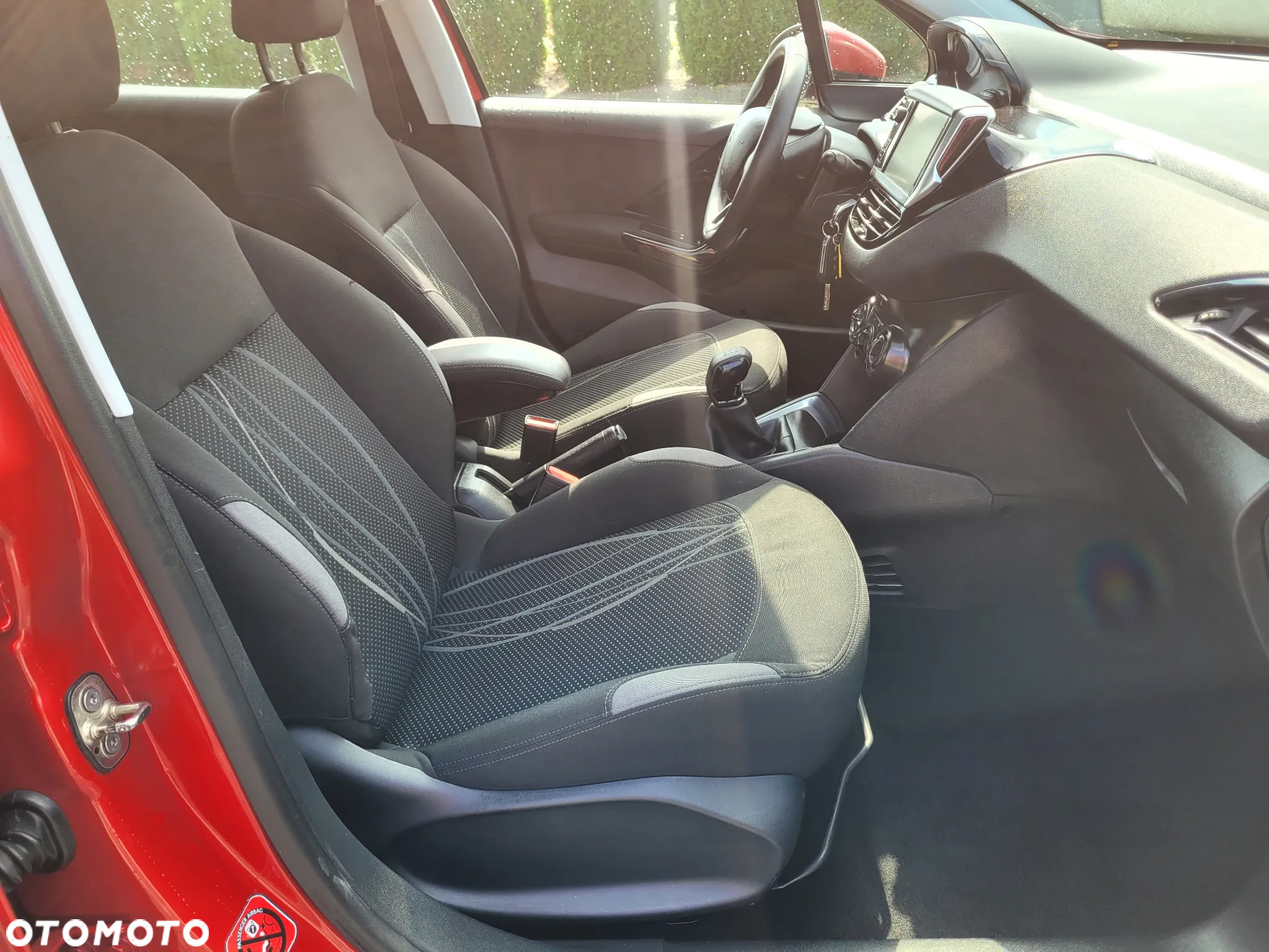 Peugeot 208 1.2 VTi Access - 17