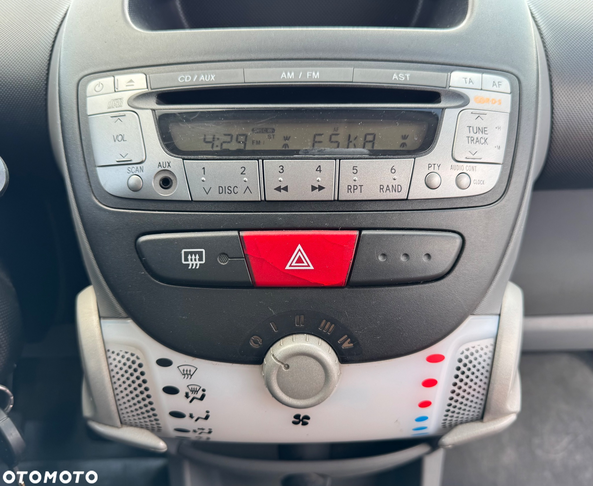 Peugeot 107 (70) 68 Access - 13