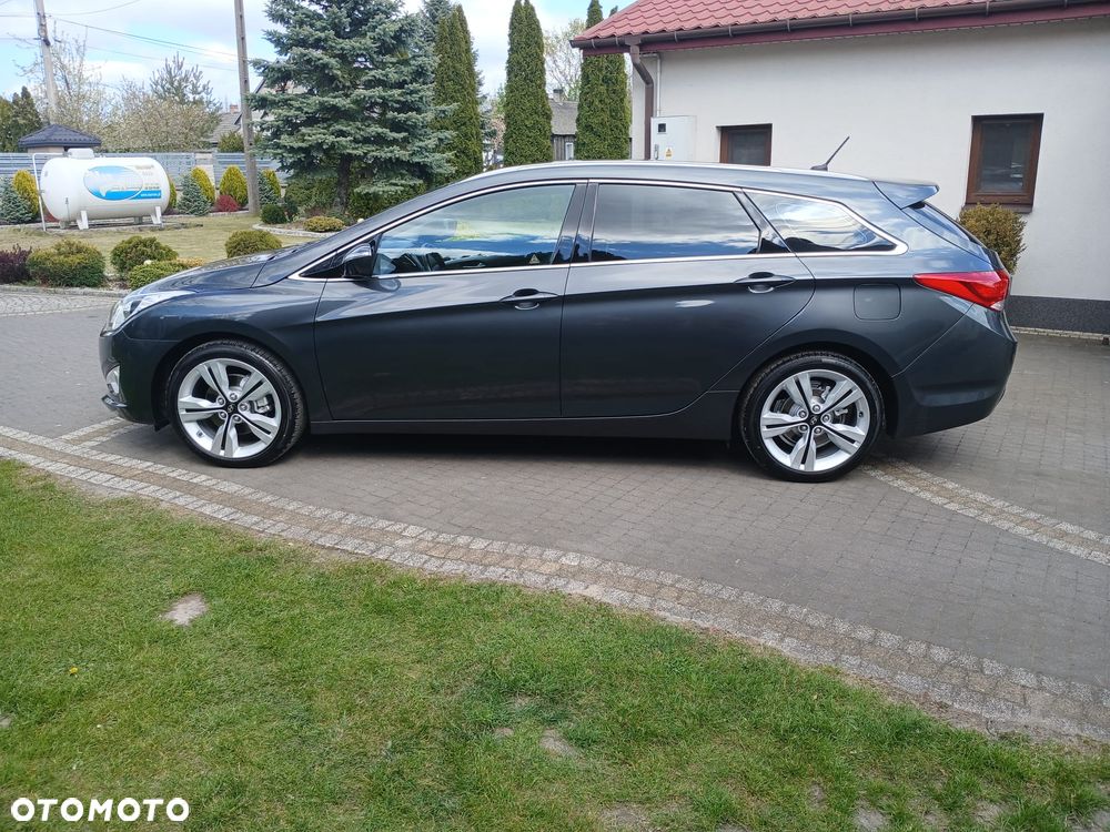 Hyundai i40 i40cw 1.7 CRDi Fifa World Cup Edition - 9
