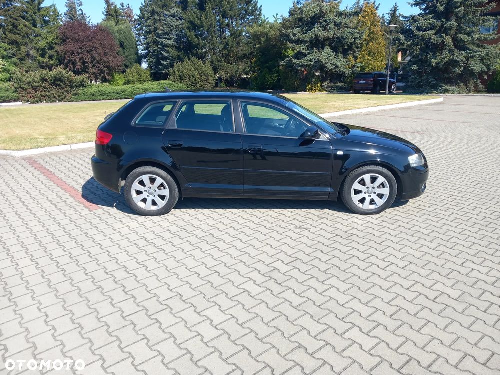 Audi A3 Sportback - 5