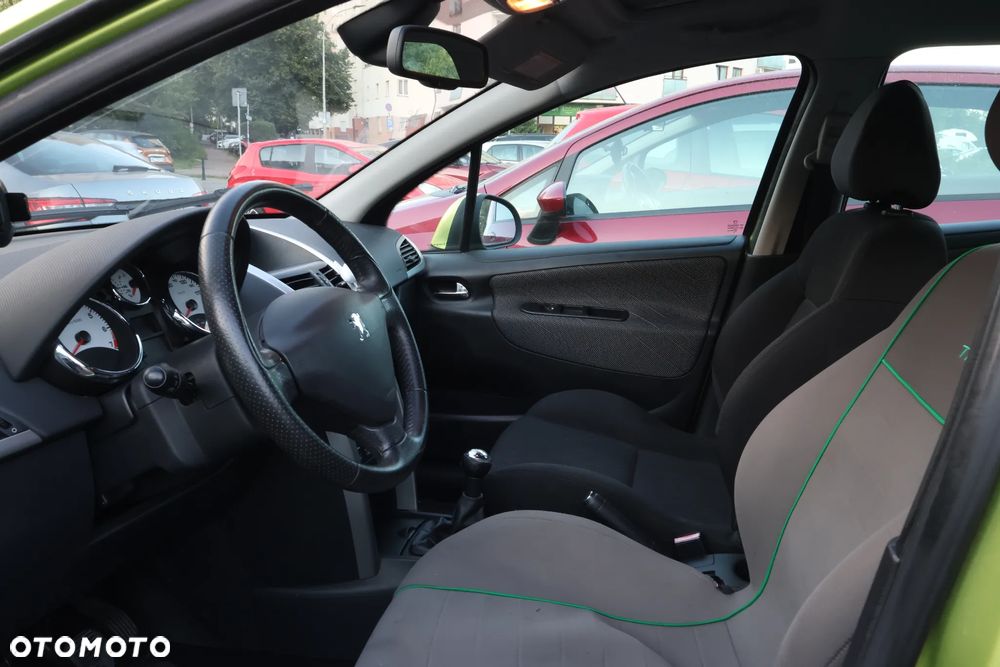 Peugeot 207 1.6 VTi Outdoor - 12