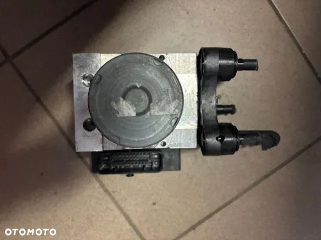 POMPA HAMULCOWA ABS MERCEDES W212 A2124312912 - 2