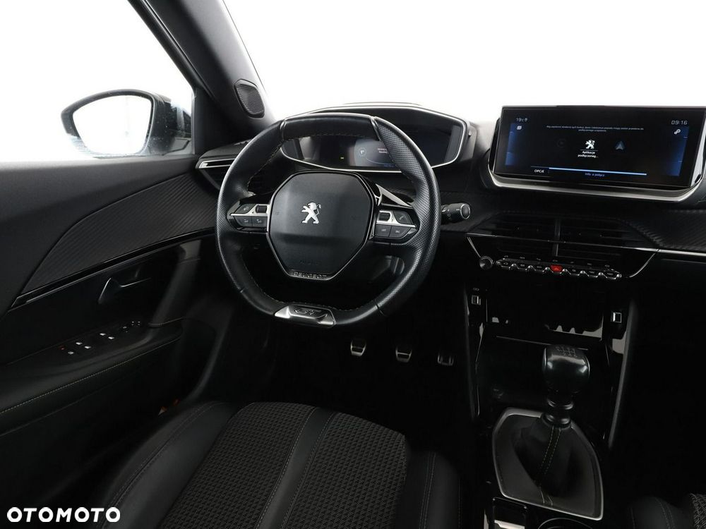 Peugeot 2008 1.2 PureTech GT S&S - 17