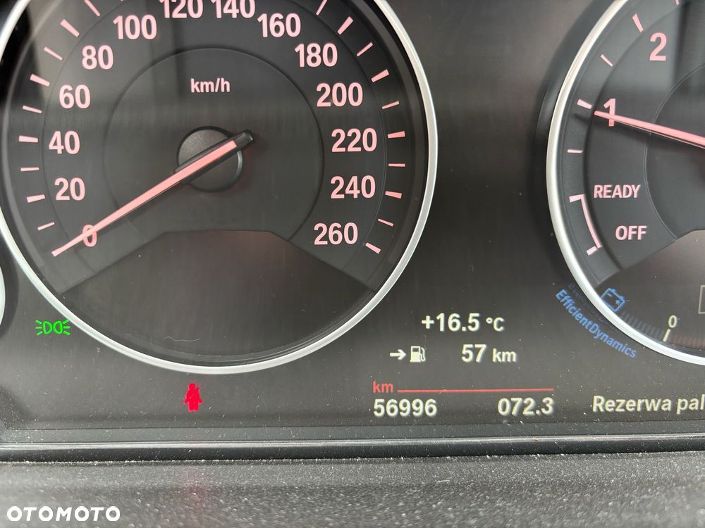 BMW Seria 3 318i - 6