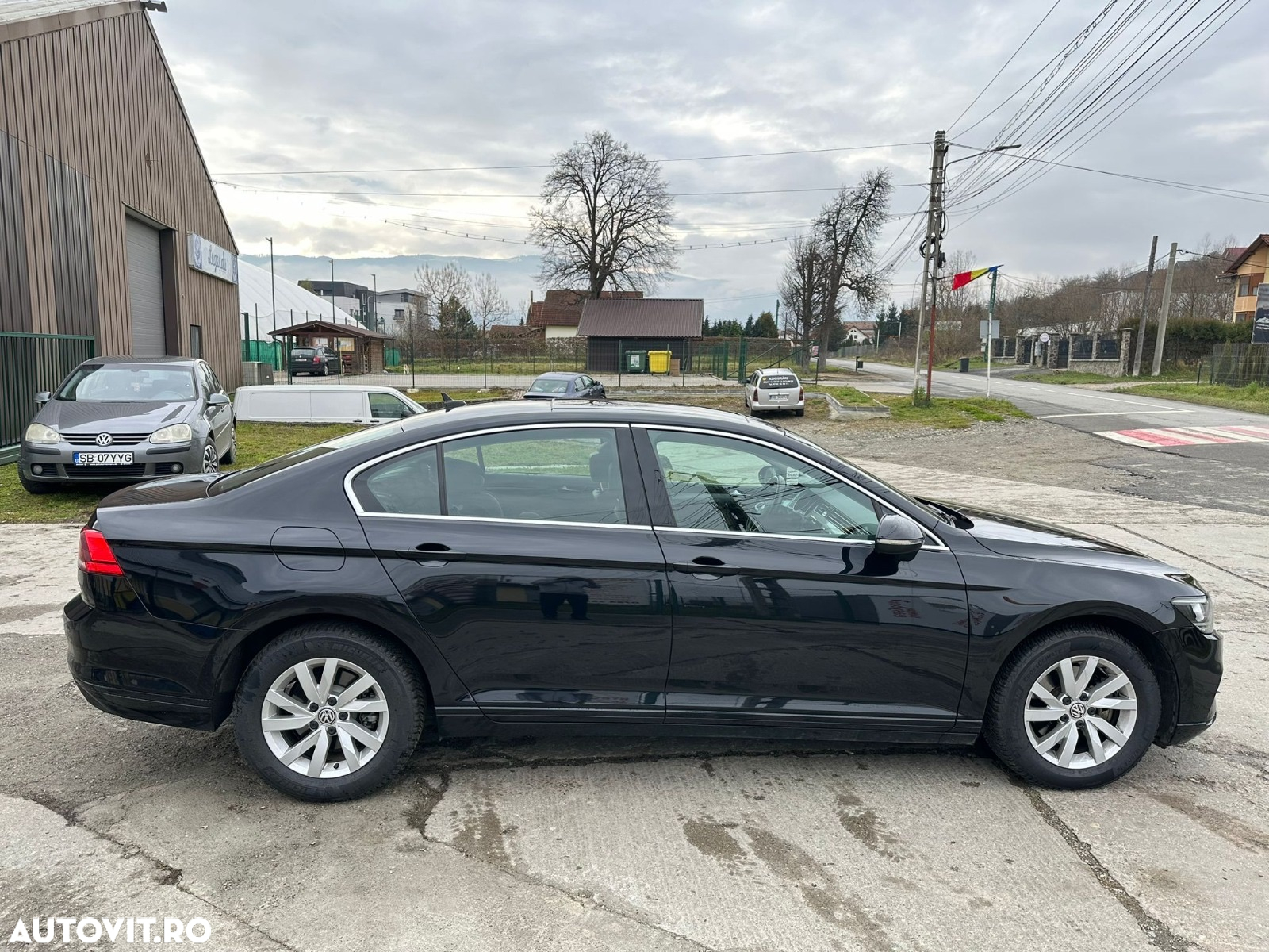 Volkswagen Passat 2.0 TDI DSG Comfortline - 2
