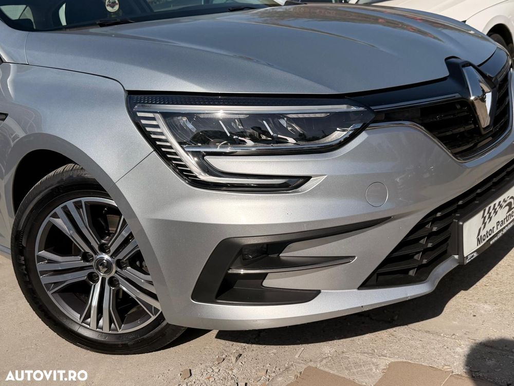 Renault Megane TCe 140 GPF Techno - 15
