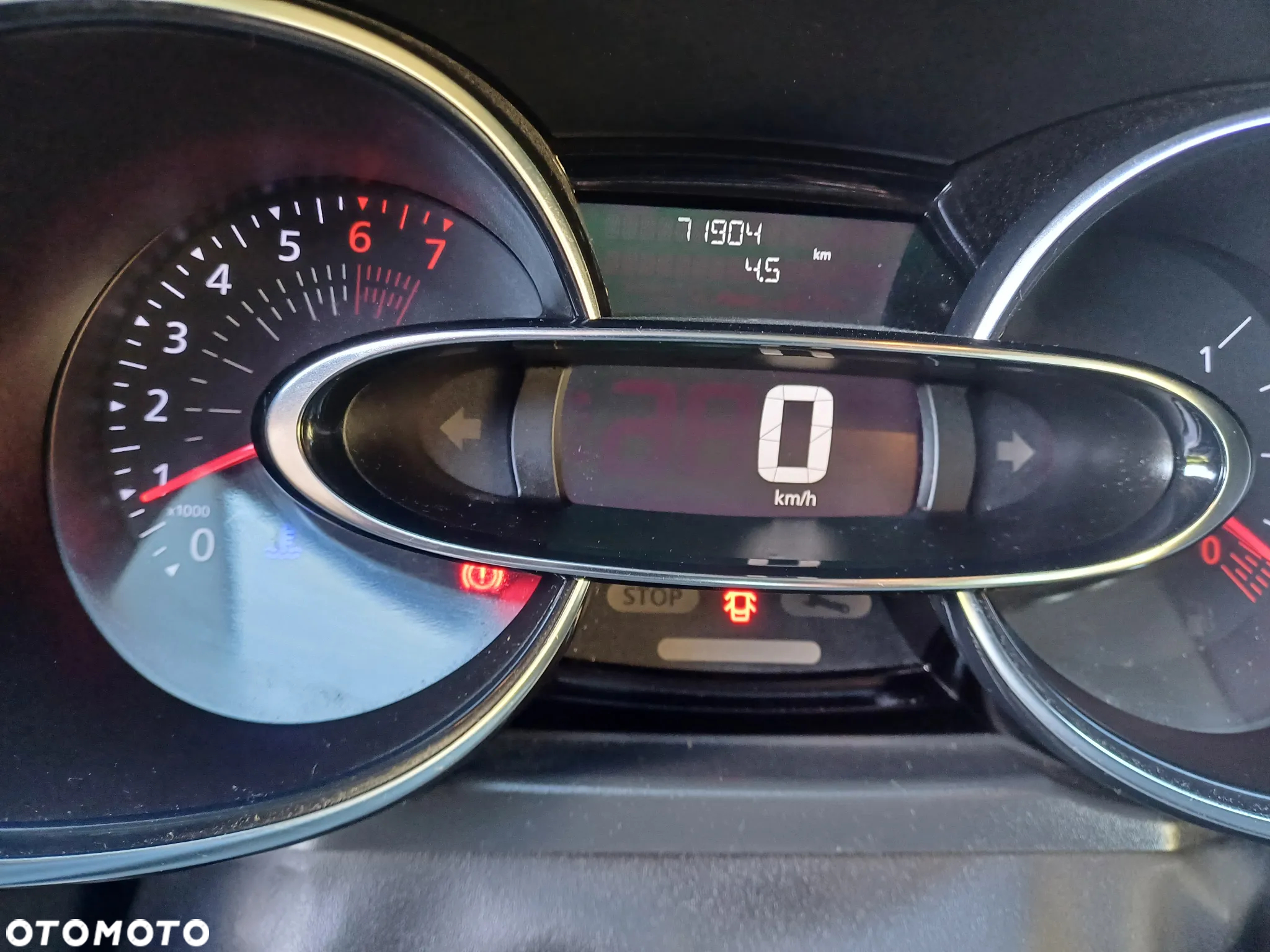 Renault Clio TCe 90 BUSINESS EDITION - 12