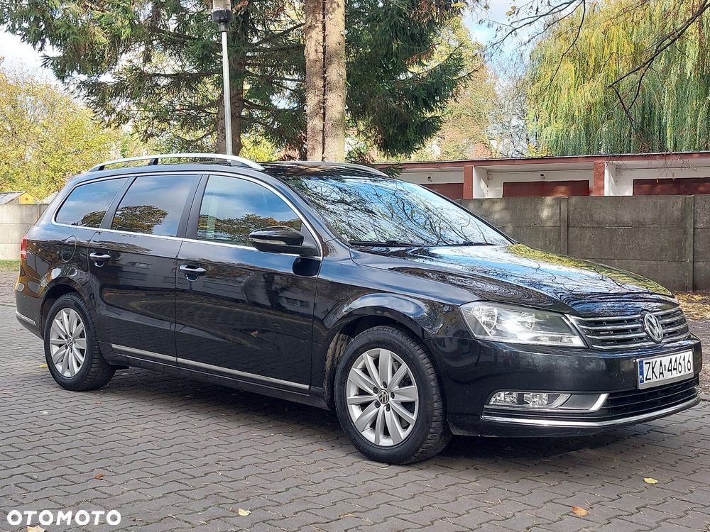 Volkswagen Passat 1.6 TDI BlueMotion Technology Comfortline - 4