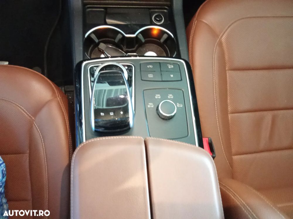 Mercedes-Benz GLE 350 d 4MATIC - 15