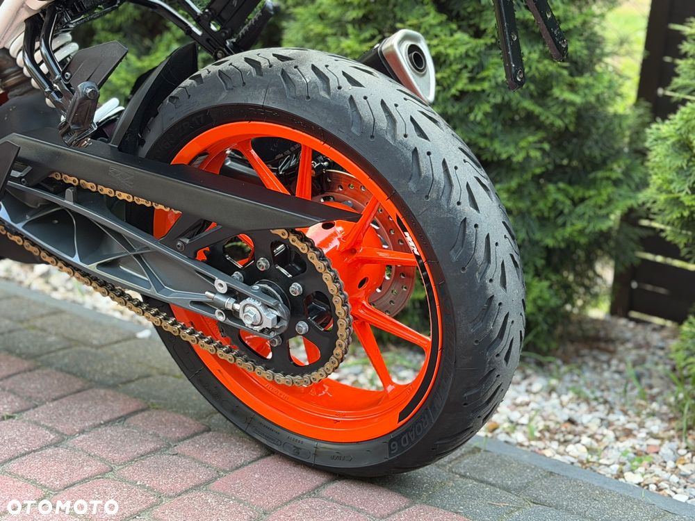 KTM Duke - 21