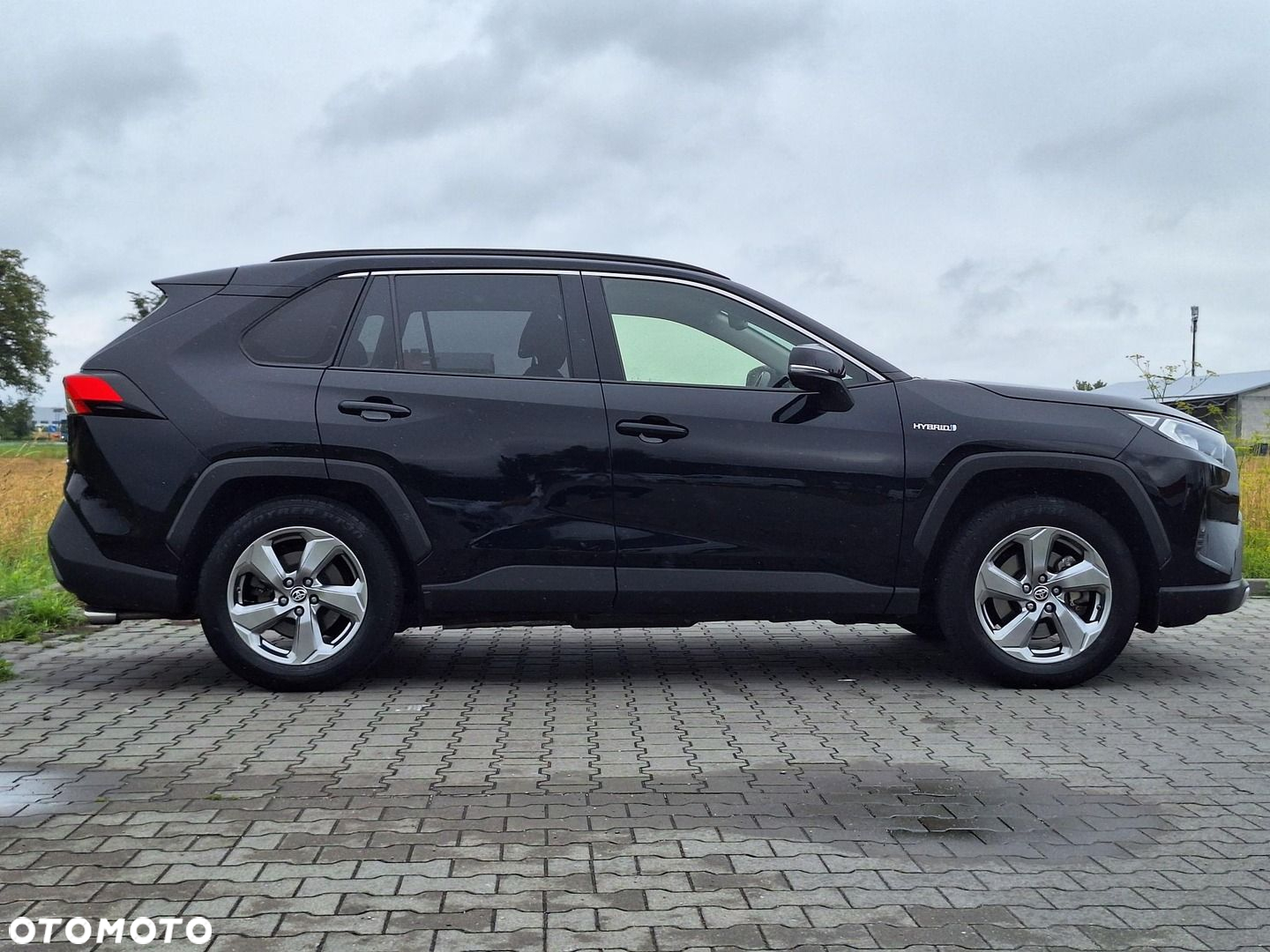 Toyota RAV4 - 7