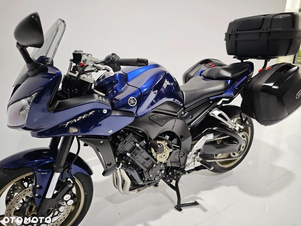 Yamaha FZ - 17